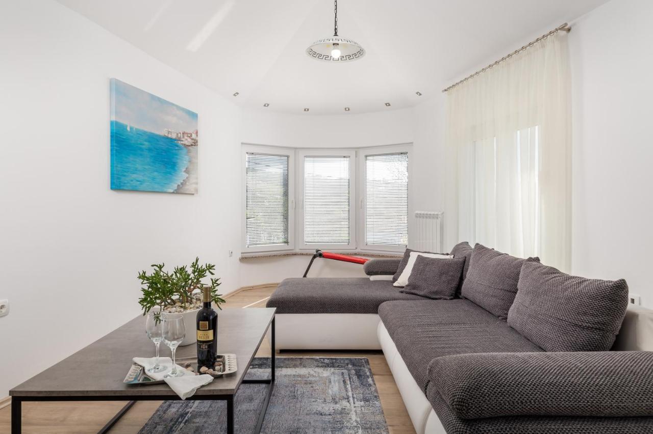 Apartment Dani-E.L. Kastav Exteriér fotografie
