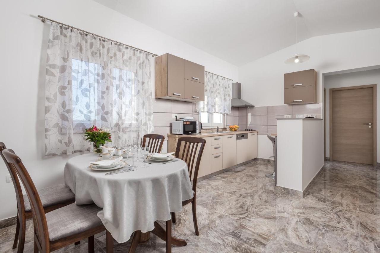 Apartment Dani-E.L. Kastav Exteriér fotografie
